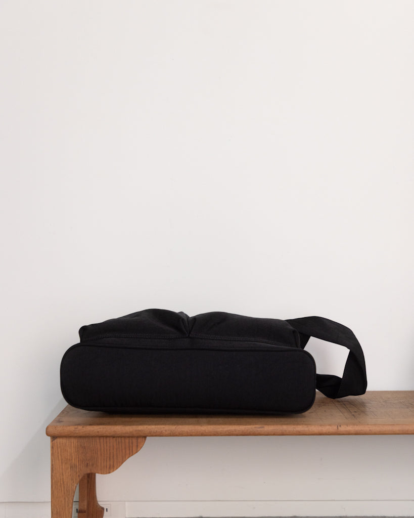 -Re:order- Unbuckle helmet Bag (2colors)