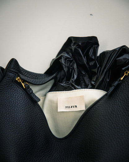 -Re:order- Unbuckle leather Bag (1color)