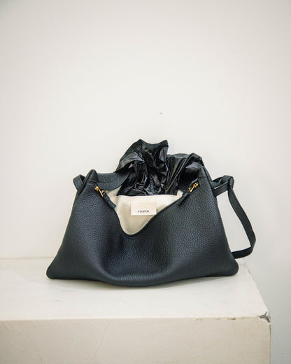 -Re:order- Unbuckle leather Bag (1color)
